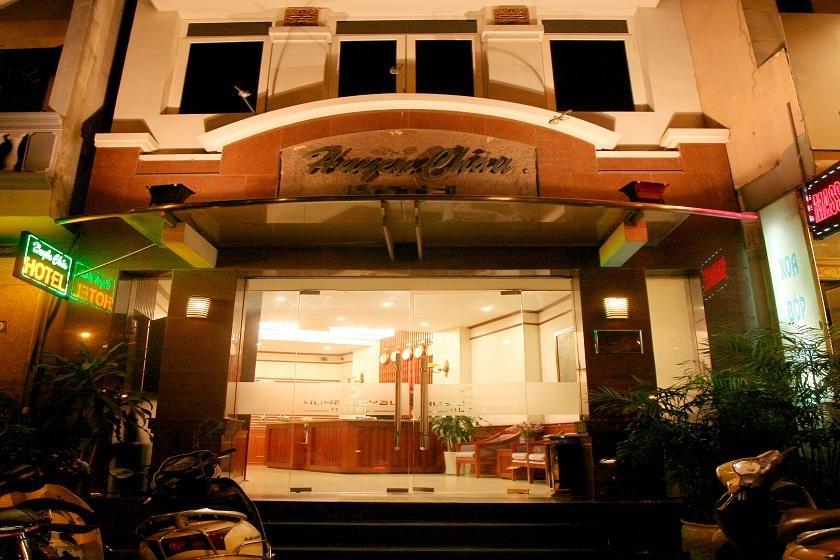 Huyen Chau Hotel Hanoi Exterior foto